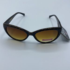 Foster Grant Trend Women's Tortoise Sunglasses NWT